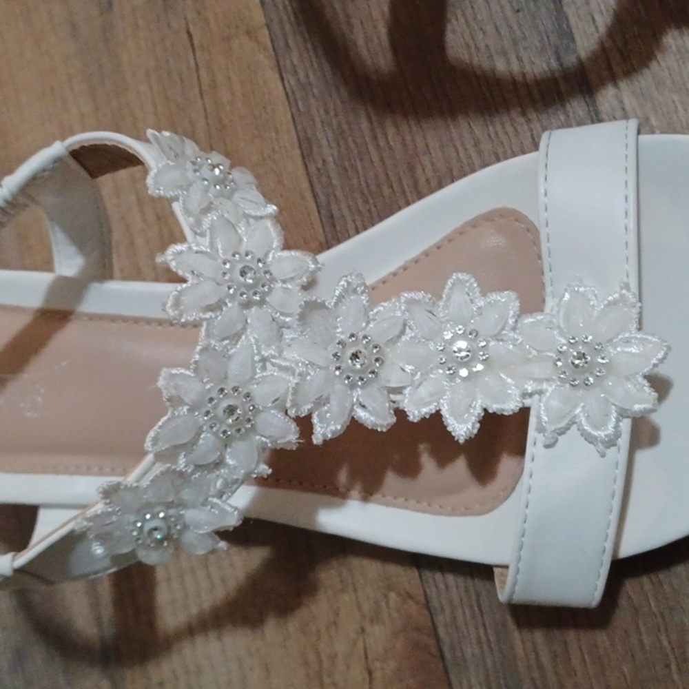 Shibever wedge sandals, size 8 1/2 , or 40 WORE 1 DAY for wedding - Picture 4 of 4